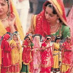 Whose Sari Now?